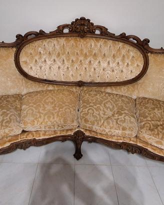 Divano classico