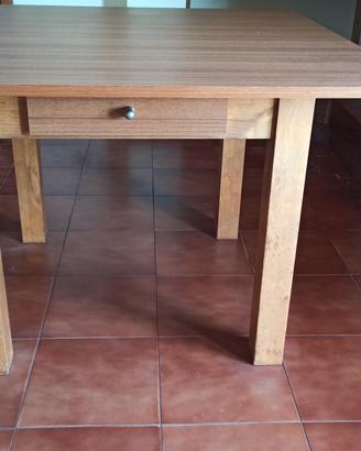 tavolo quadrato