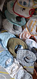 20 bavaglini a 8 euro