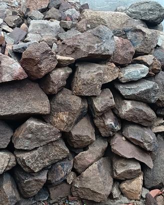 Pietre