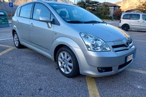 TOYOTA COROLLA 2.2 DIESEL 7 POSTI 