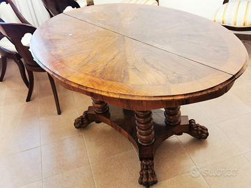 Tavolo ovale in noce