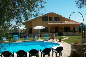 Villa con Piscina per Vacanze in pieno Relax