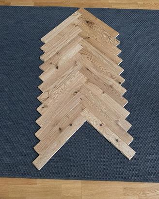 Parquet listoncino rovere nodato Cesena