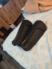 Parastinchi per arti marziali