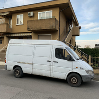 Offre servizi di sgombero, traslochi e pulizie