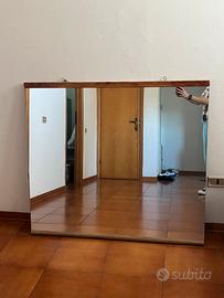 Specchio grande con cornice legno