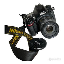 macchina fotografica professionale  nikon