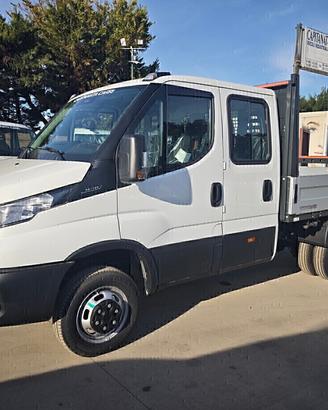 IVECO Daily 35C14 doppia cabina NUOVO