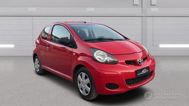 Toyota Aygo 1.0 12V VVT-i 5 porte Now Connect