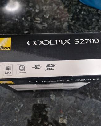 fotocamera Nikon coolpix s2700