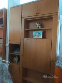 Mobile piroettante con letto a scomparsa