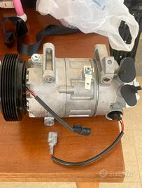 Compressore renault.  NRF32950