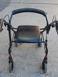 carrellino per anziani