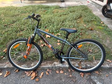 Bici MTB ragazzo 26 fiamme