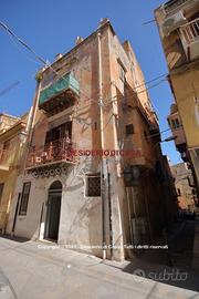 Casa, Termini Imerese.