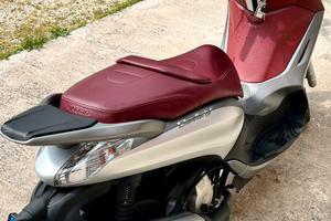 Piaggio beverly 350