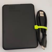 Disco esterno SSD da 1TB testato pari al nuovo