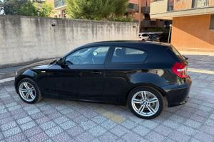 BMW Serie 1 (E81) - 2011