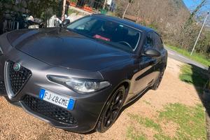 alfa romeo Giulia veloce