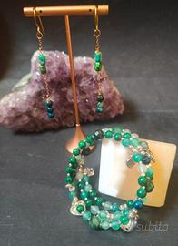bracciale+orecchini pietre verdi,ciondoli