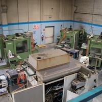 Macchinari e attrezzature per officina meccanica