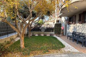 CASA INDIPENDENTE A FERNO