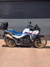 Honda transalp 750