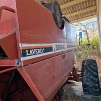 Mietitrebbi a Laverda 3550  Al