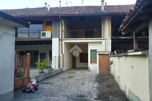 CASA DI CORTE A COVO