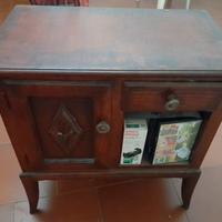 tavolino in legno 
