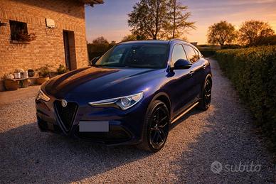 Alfa Romeo Stelvio 2.2 210cv Q4 – FULL OPTIONAL – 