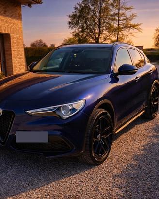 Alfa Romeo Stelvio 2.2 210cv Q4 – FULL OPTIONAL – 