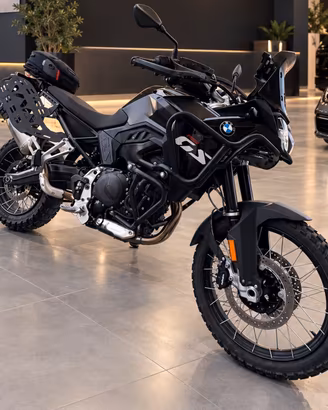 BMW F900 GS -2026 - 5400 KM SUPER ACCESSORIATA