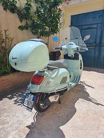 bauletto vespa GTS125 anno 2025 luglio
