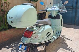 bauletto vespa GTS125 anno 2025 luglio