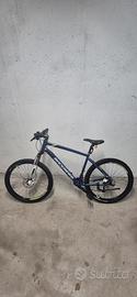 Bici Rockrider ST540 