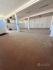 Capannone diverse misure 100/200/300 Mq