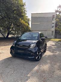 Smart 453 ( EQ 60kW - da neopatentati )