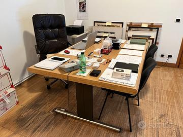 Scrivania di rappresentanza