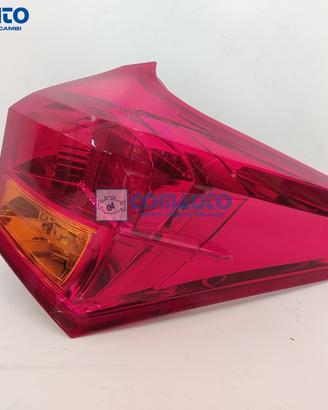 Fanale post dx TOYOTA AURIS SW '13