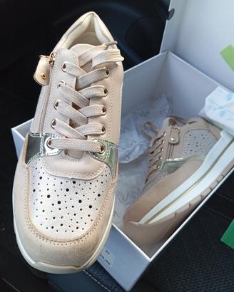 scarpe uomo e donna