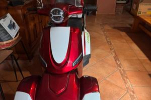 Scooter elettrico ufo quad