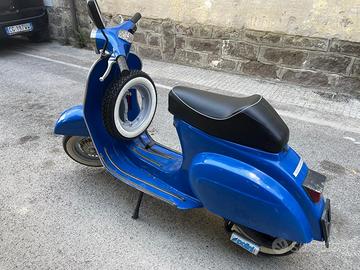 Moto Vespa Special