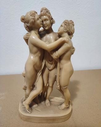 Lotto di 3 Statuette d’Arte e Collezione
