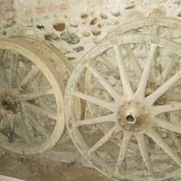 ruote cannone militare