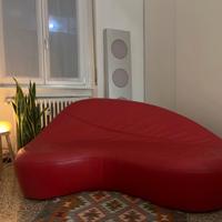 Divano Moroso Saruyama Island in pelle rossa