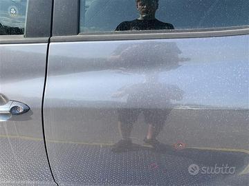 PORTIERA POSTERIORE SINISTRA HYUNDAI iX20 Serie G4