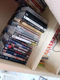 circa 130 DVD, in perfette condizioni.
