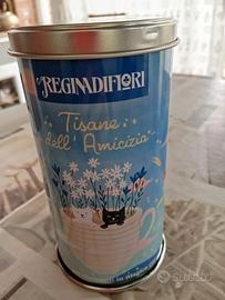 Barattolo di latta sigillato con 12 tisane 
